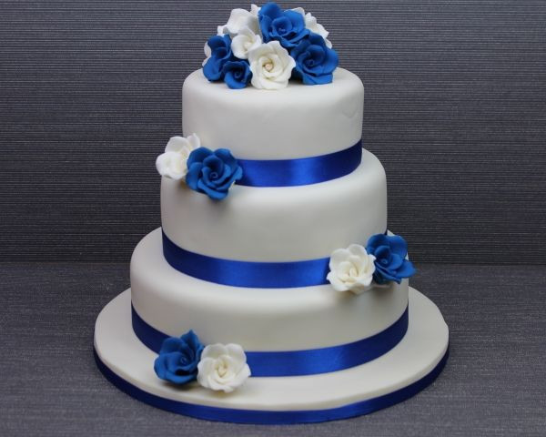 Blue And White Wedding Cakes
 87 best Cakes Multi tier Royal Blue wedding images on