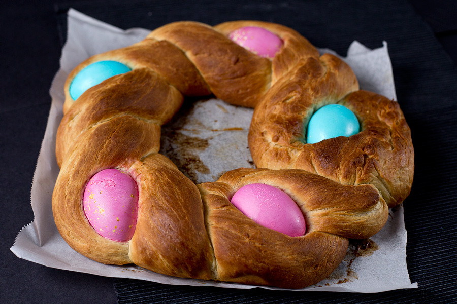 Braided Easter Egg Bread
 Braided Easter Egg Bread