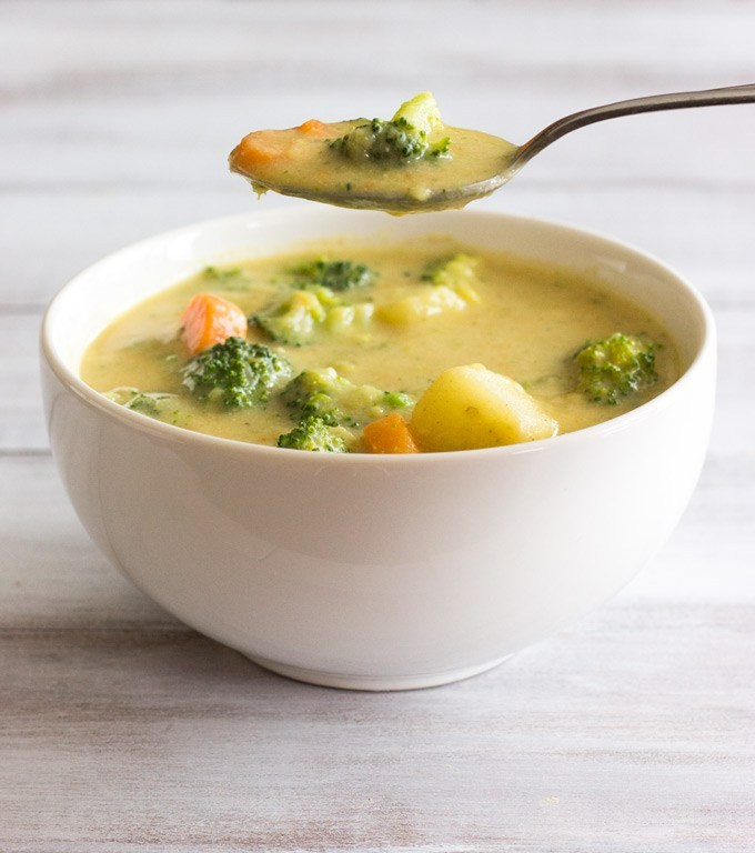 Broccoli Potato Soup Healthy
 Vegan Broccoli "Cheese" and Potato Soup Handful of