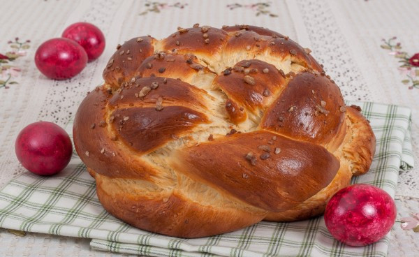 Bulgarian Easter Bread
 Easter Preparations in BulgariaAdventure Flair