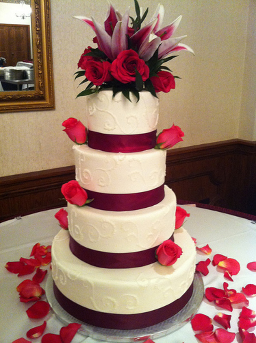 Burgundy And White Wedding Cake
 White Burgundy Wedding Cake CakeCentral