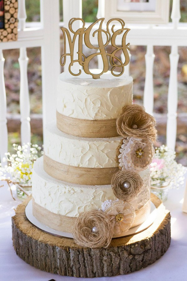 Burlap Wedding Cakes
 15 Rustic Lace and Burlap Wedding Ideas to Love