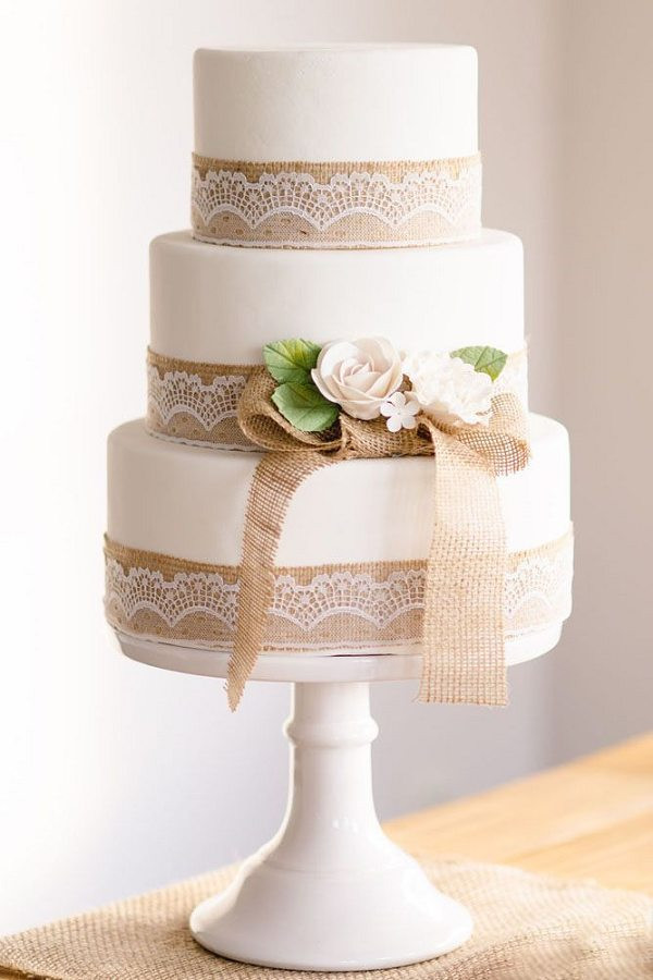 Burlap Wedding Cakes
 30 Burlap Wedding Cakes for Rustic Country Weddings