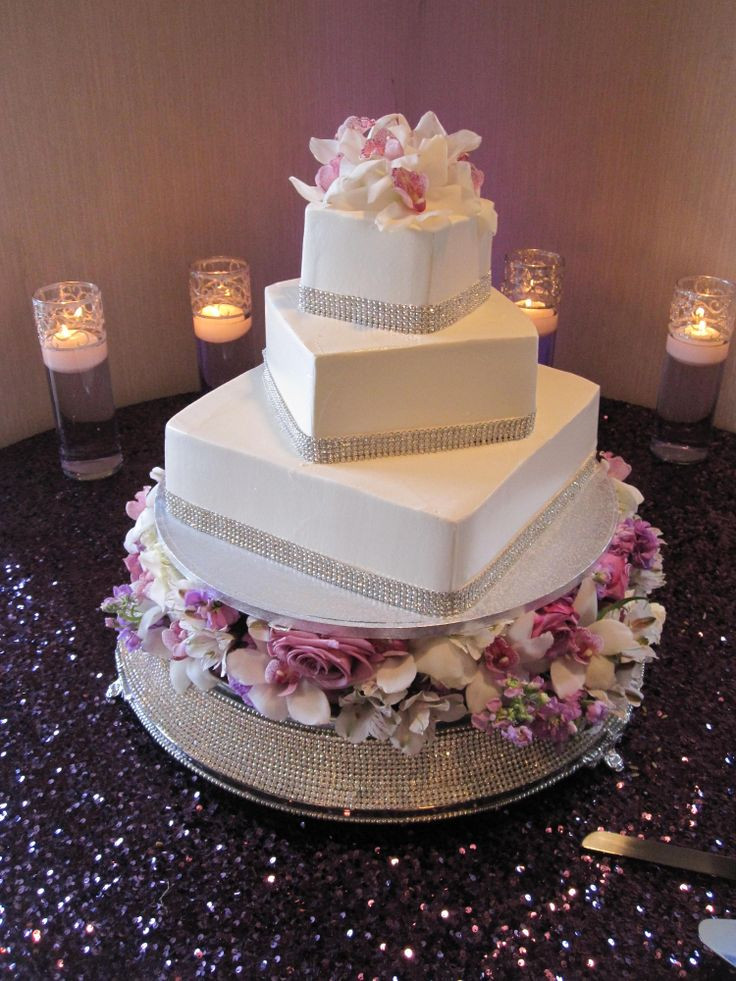 Cake Risers Wedding Cakes
 17 Best images about Cake Riser on Pinterest