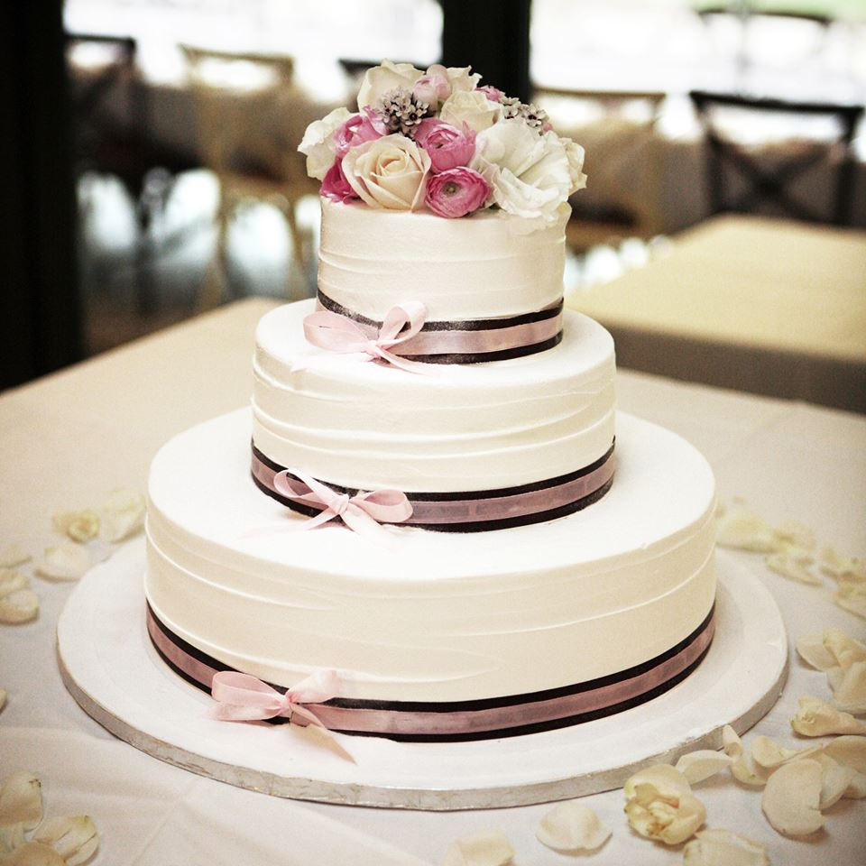 Cakes For Wedding
 Wedding cakes in Singapore The best cake shops and