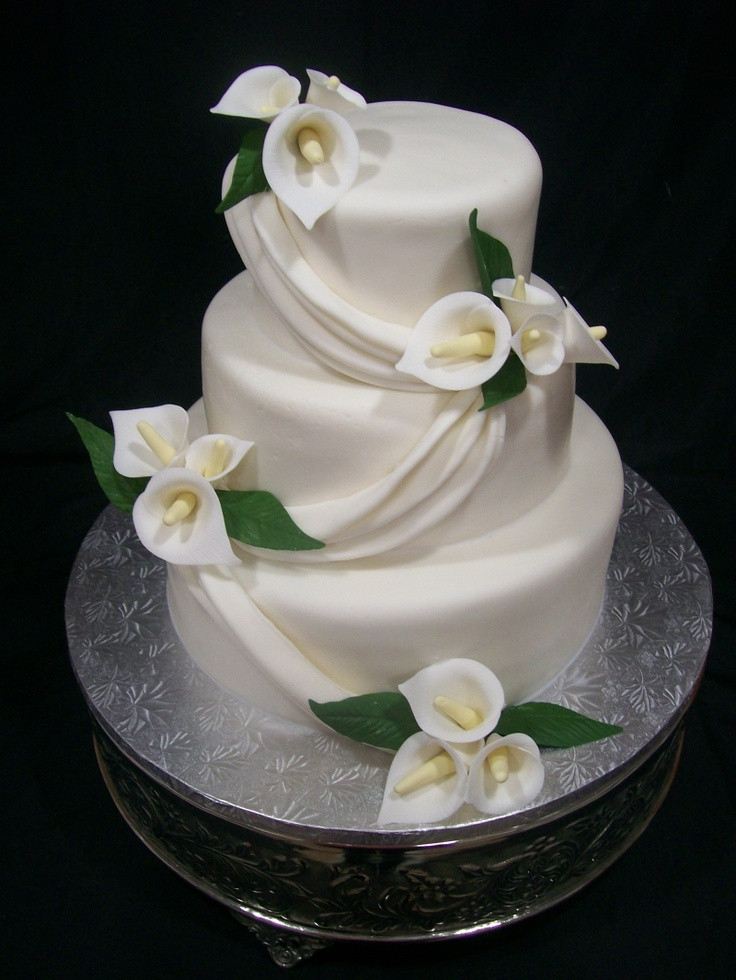 Calla Lilies Wedding Cakes
 Calla lily wedding cake pictures idea in 2017