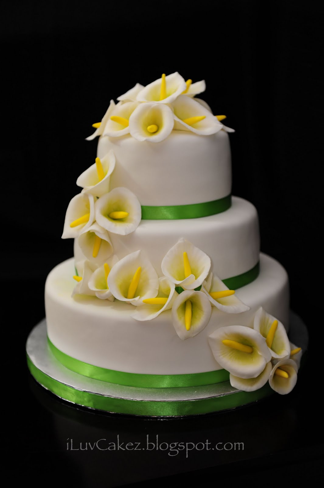 Calla Lilies Wedding Cakes
 iLuv Cakez Calla Lily Wedding Cake Daniel & Susan