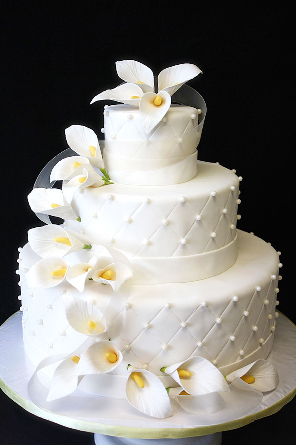 Calla Lily Wedding Cakes
 Wedding Cake With Calla Lilies Wedding Cake Cake Ideas