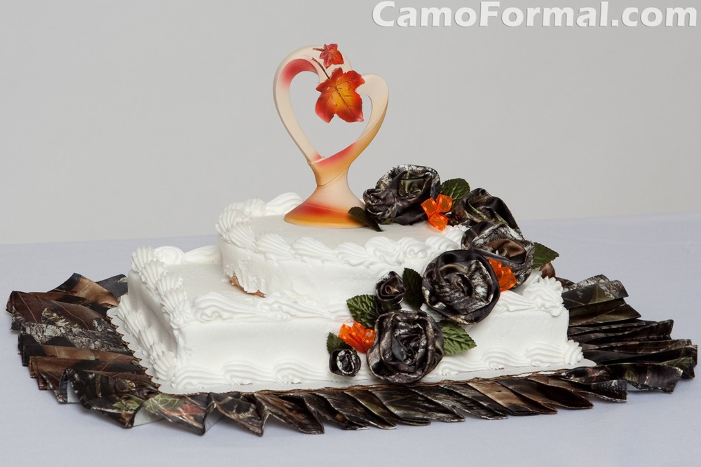 Camo Wedding Cakes Mossy Oak
 Mossy Oak Final Touches Camouflage Prom Wedding Home ing