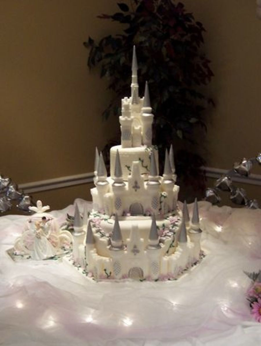 Castle Wedding Cakes
 Castle Wedding CakeCentral