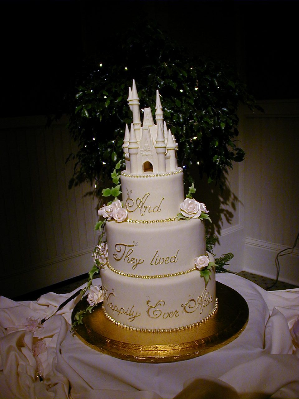Castle Wedding Cakes
 Disneyland Wedding Dreams Disney Wedding Cake ideas