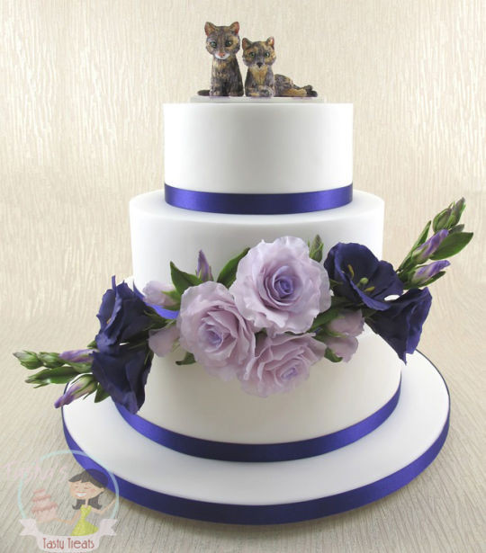 Cats Wedding Cakes
 Cats & Flowers Wedding Cake cake by Natasha Shomali
