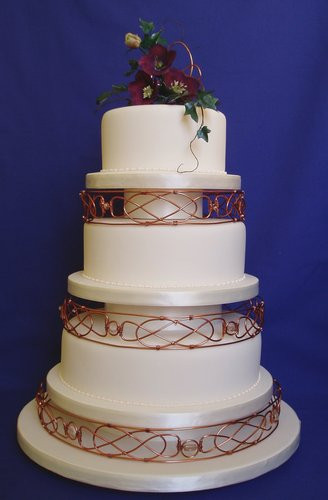 Celtic Wedding Cakes
 Celtic Knots Wedding Cake WOW Cakes by Wendy Broadhead