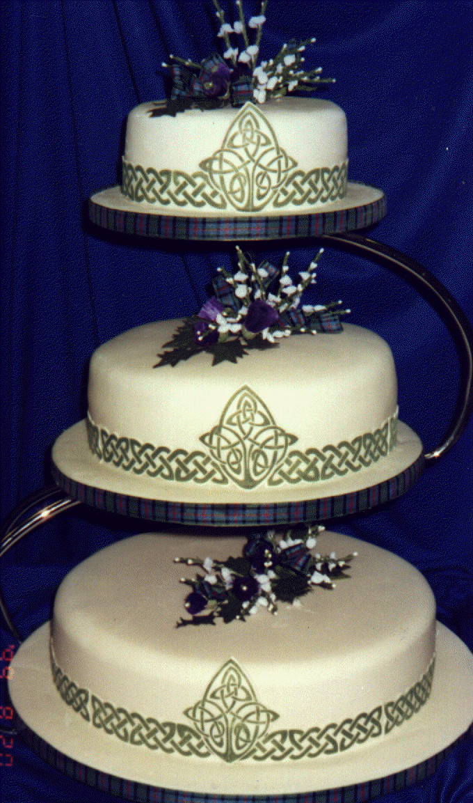 Celtic Wedding Cakes
 Pin by Olie Montalvo on Wedding Cake Ideas