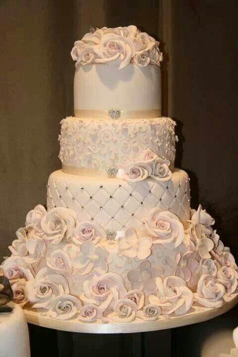 Champagne Color Wedding Cakes
 Champagne color wedding cake Cool Cakes