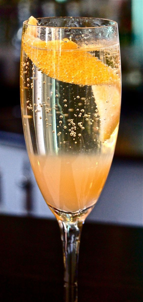 Champagne Drinks For Summer
 Summer Wedding Cocktails