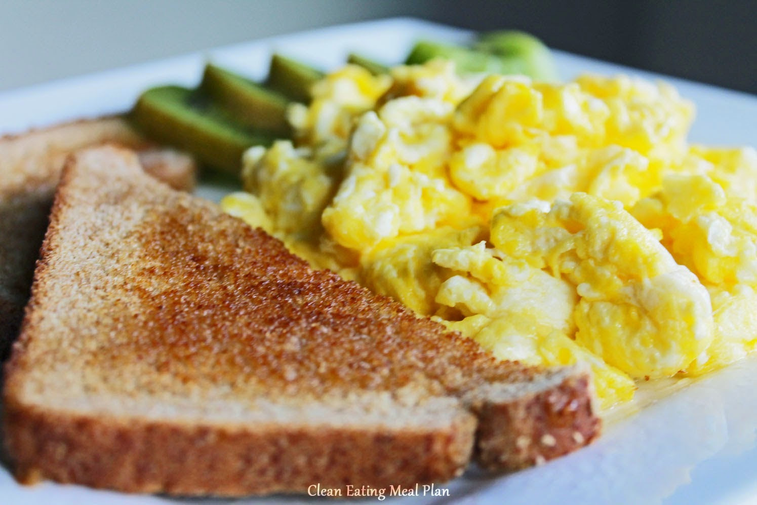 Cheap Healthy Breakfast
 10 Healthy Breakfast Options Packed with Protein