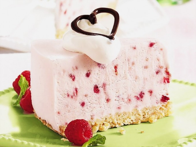 Cheap Healthy Desserts
 Raspberry Ice Cream Pie – Best Cheap Healthy Dessert Food