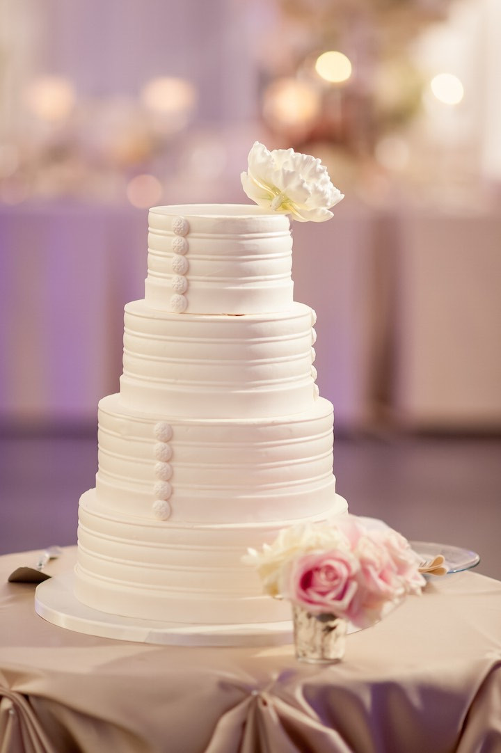 Chicago Wedding Cakes Best 20 Elegantly Chic Chicago Wedding Modwedding