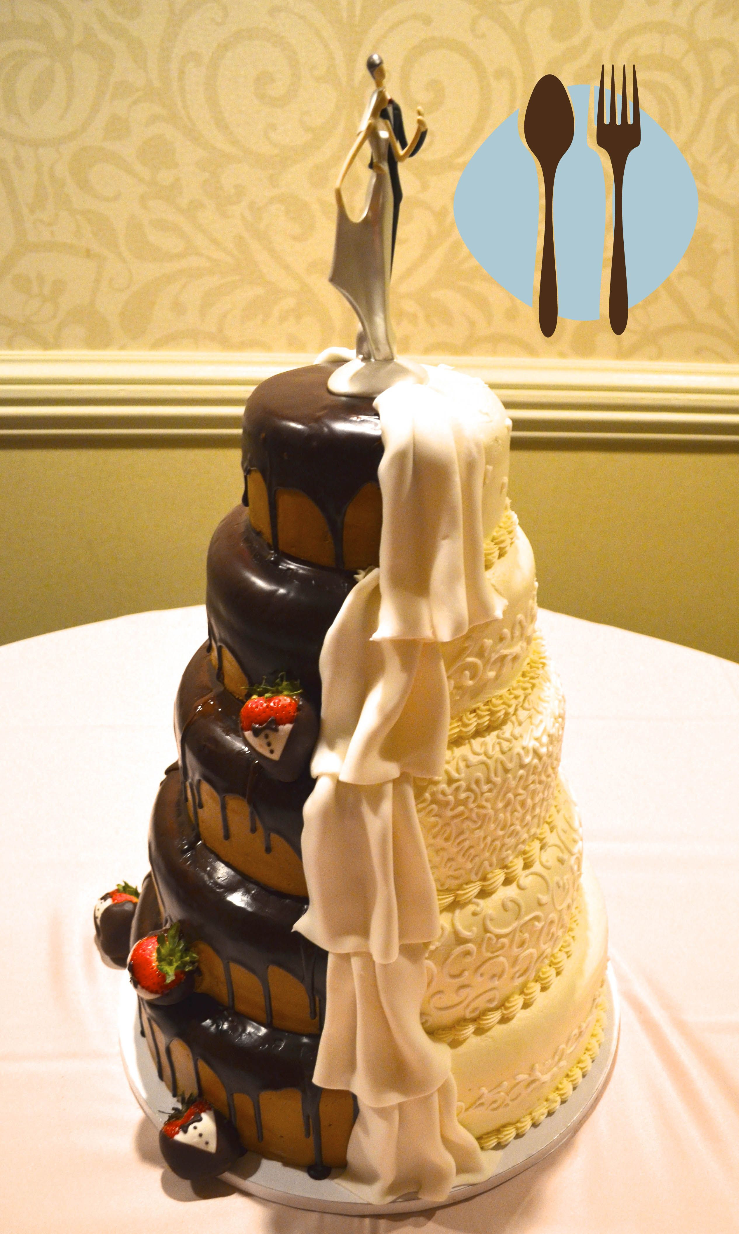 Chocolate And Vanilla Wedding Cakes
 Half chocolate half vanilla wedding cake His and hers