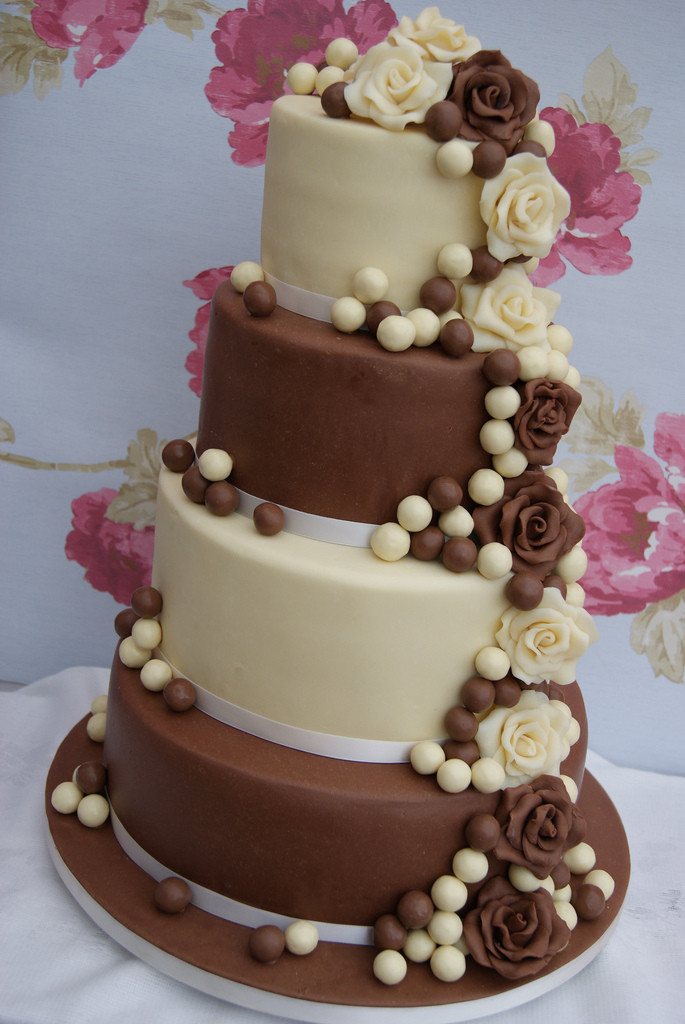 Chocolate And White Wedding Cake
 Four Tier Chocolate Wedding Cake