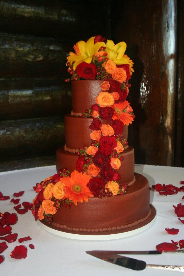 Chocolate Buttercream Wedding Cakes
 chocolate buttercream wedding cakes