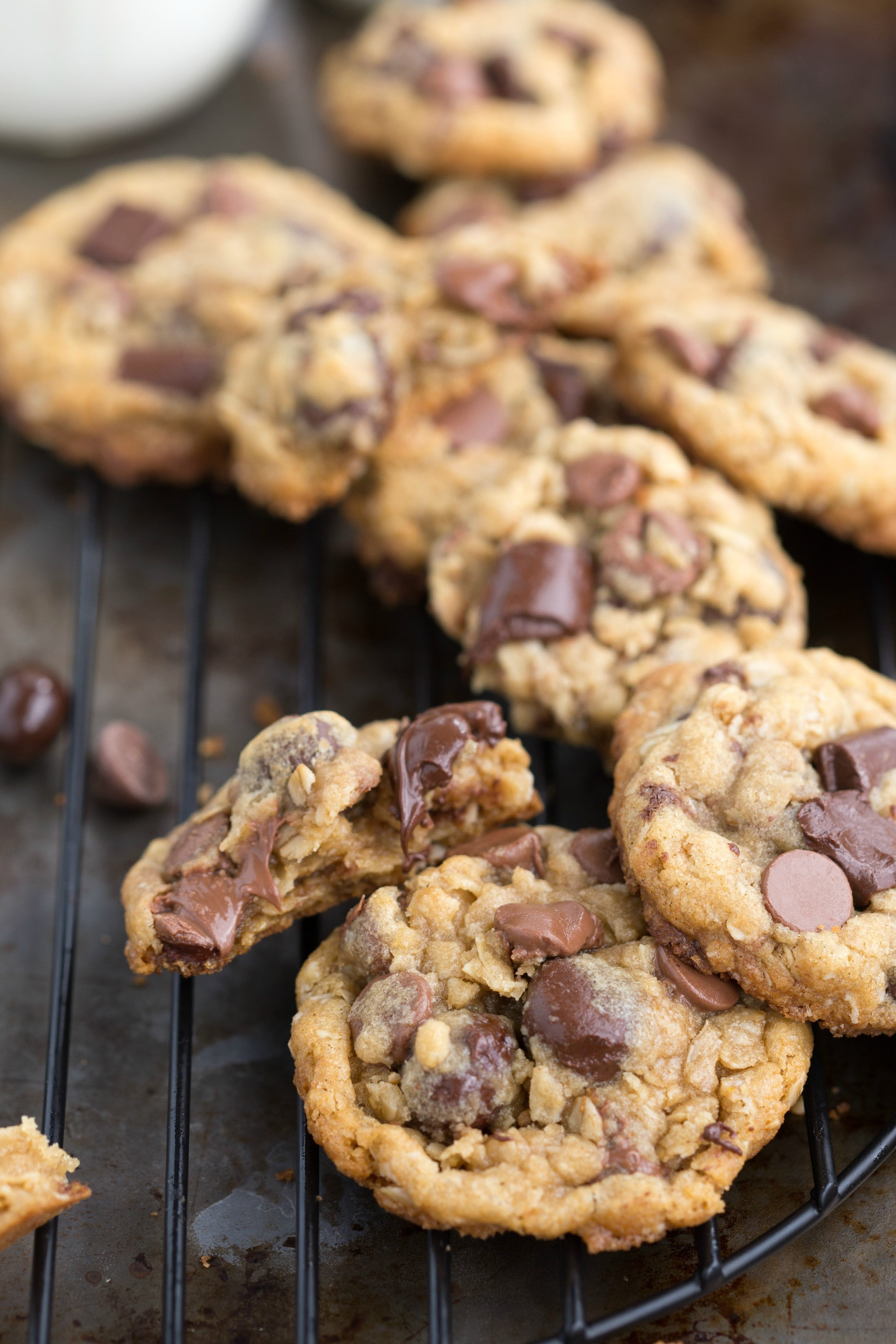 Chocolate Chip Oatmeal Cookies Healthy
 Healthier Oatmeal Chocolate Chip Cookies with Dark