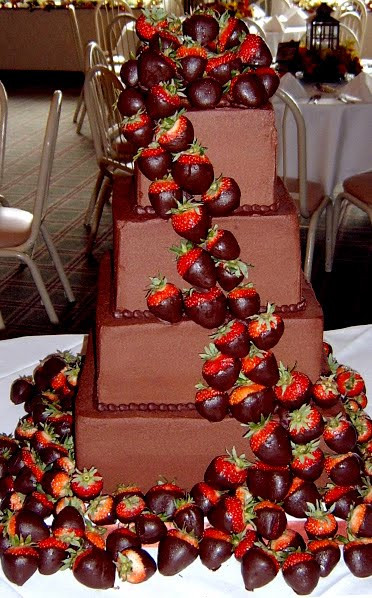 Chocolate Covered Strawberries Wedding Cakes
 Wedding Cakes August 2010