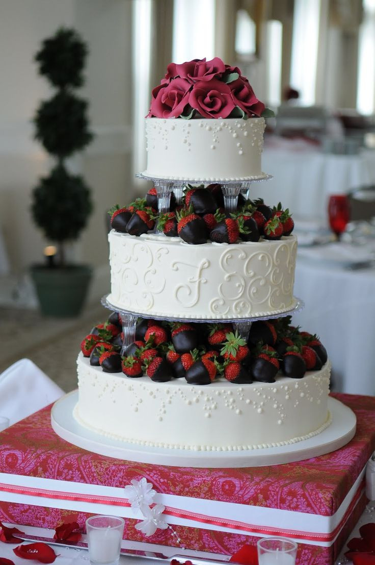 Chocolate Covered Strawberry Wedding Cake
 Dulcet Strawberry Topping Wedding Cake Idea – WeddCeremony