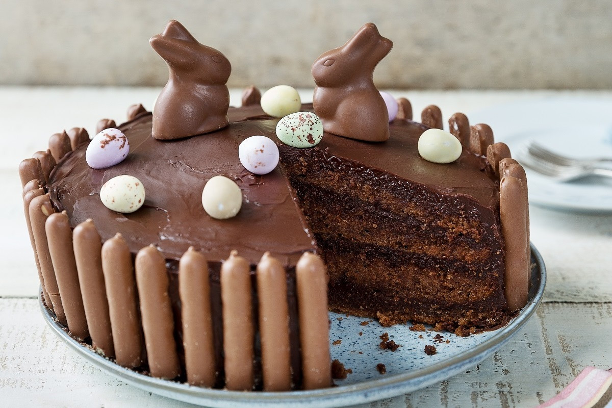 Chocolate Easter Cake
 Chocolate Fudge Easter Cake Recipe