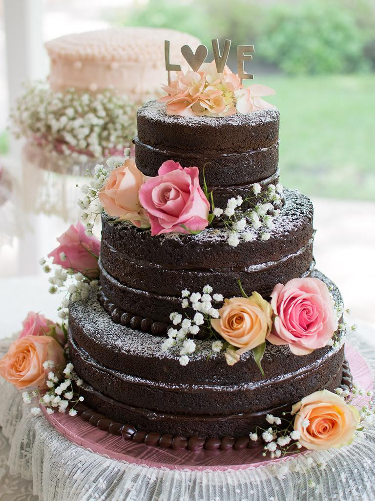 Chocolate Wedding Cakes
 Tasty Chocolate Wedding Cakes