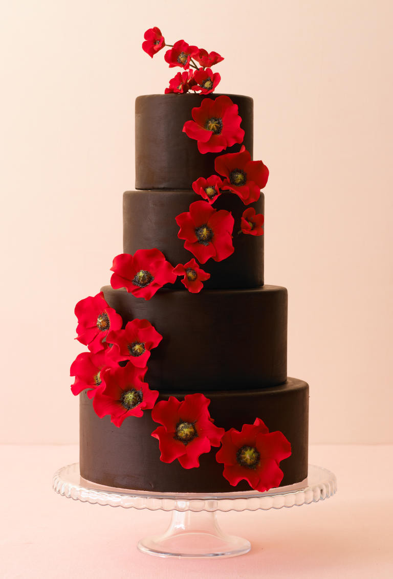 Chocolate Wedding Cakes Pictures
 10 Wedding Cakes That Almost Look Too Pretty To Eat