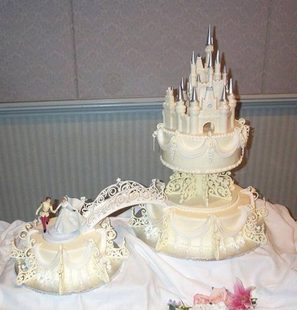 Cinderella Wedding Cakes
 5 Enchantingly Amazing Disney Wedding Cakes Themes