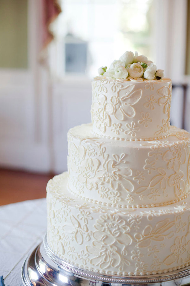 Classical Wedding Cakes
 Wedding Trends Lace Cakes Part 2 Belle The Magazine