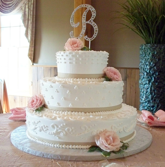 Classical Wedding Cakes
 Classic White Wedding Cake