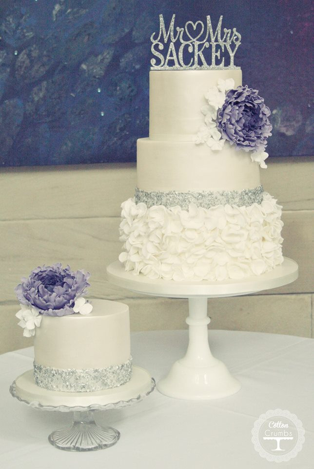 Classy Wedding Cakes
 35 Chic Classy Wedding Cake Inspiration MODwedding