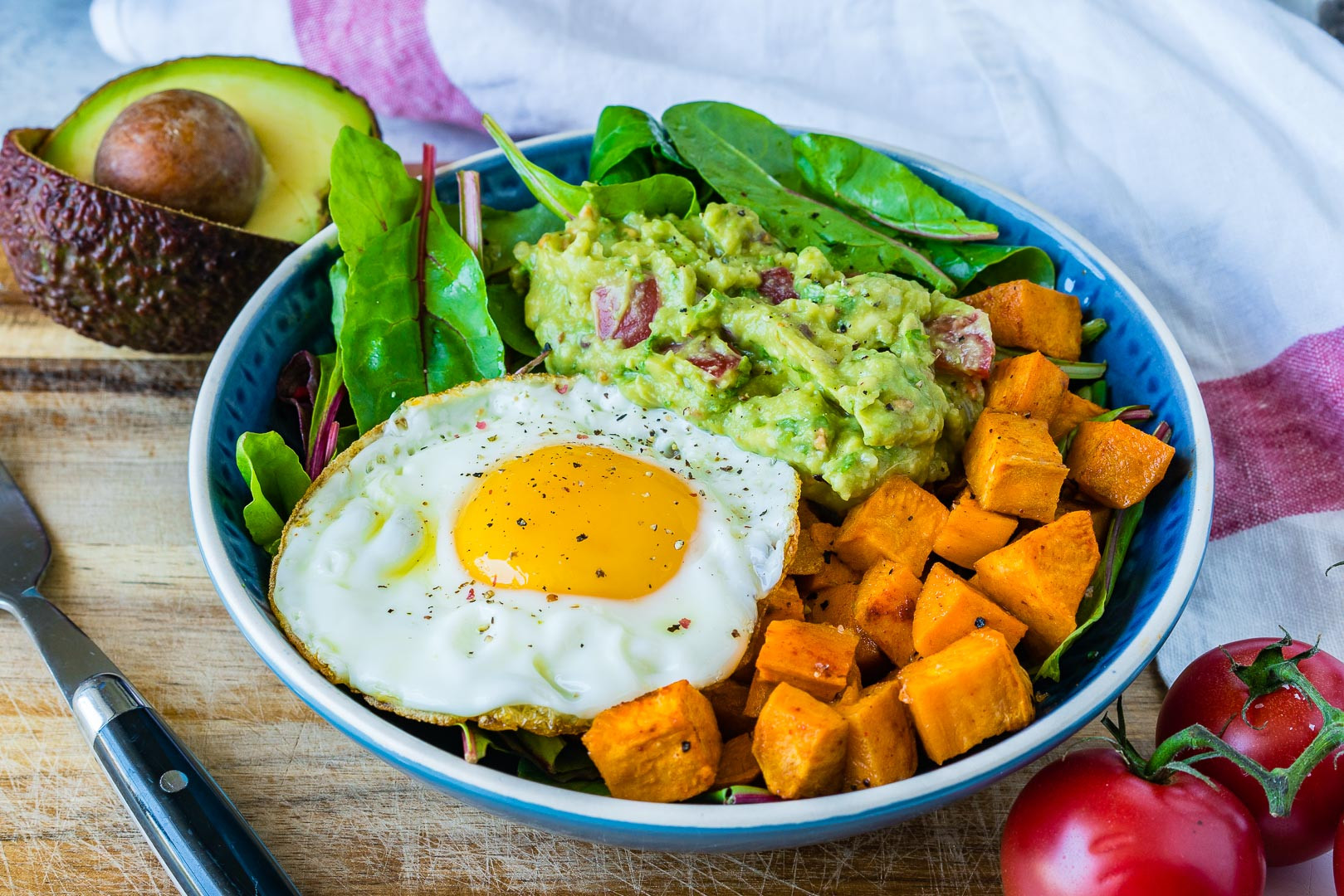 Clean And Healthy Eating
 Clean Eating Guacamole Egg Sweet Potato Breakfast Bowls