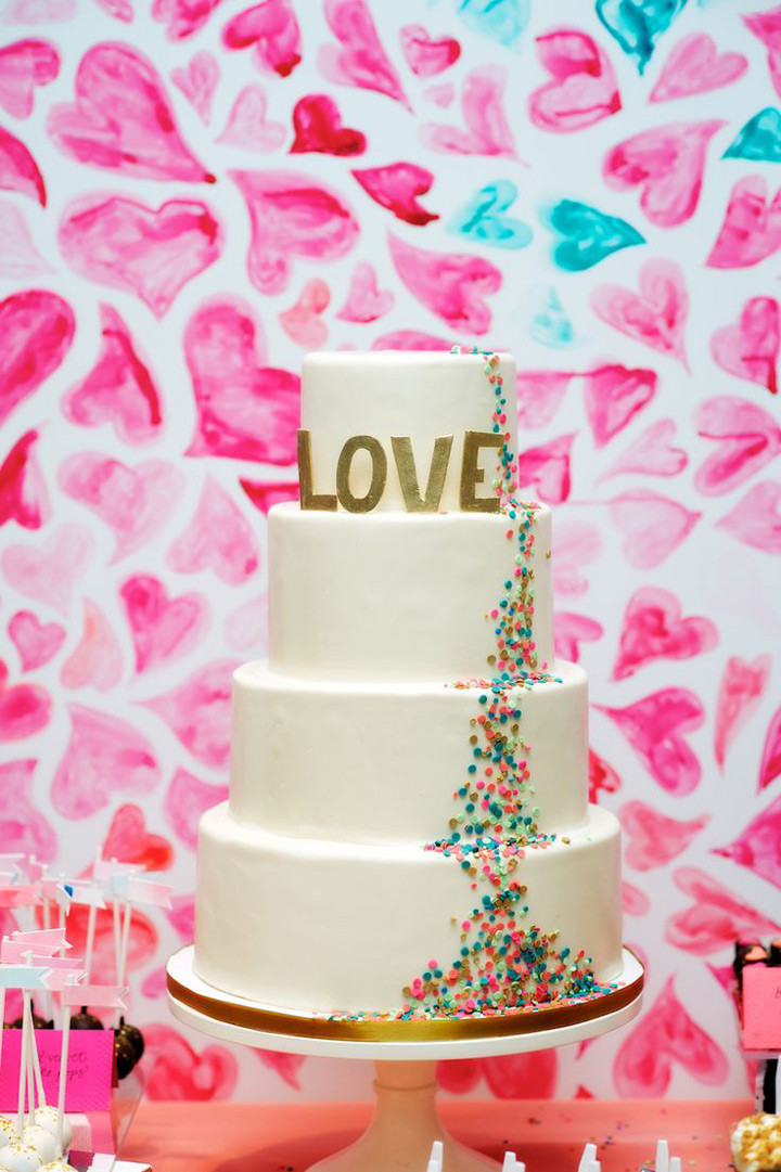 Confetti Wedding Cakes
 Confetti Wedding Cakes That ll Put a Smile on Your Face