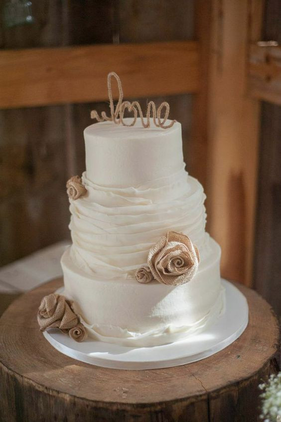 Cool Wedding Cakes
 Cool Wedding Cakes for the Rustic Wedding Crave Du Jour