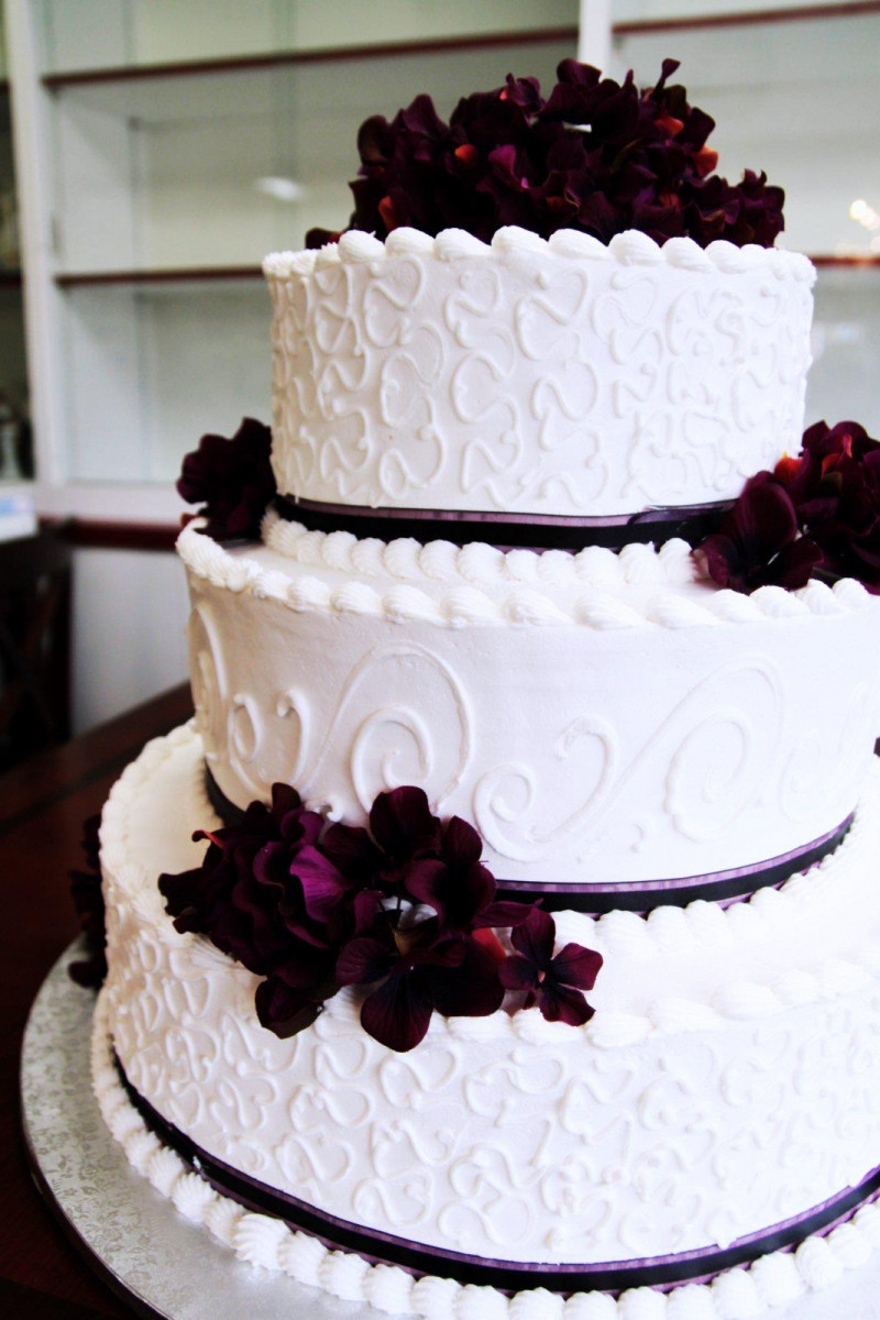 Cost Of Wedding Cakes
 Wedding cake price range idea in 2017