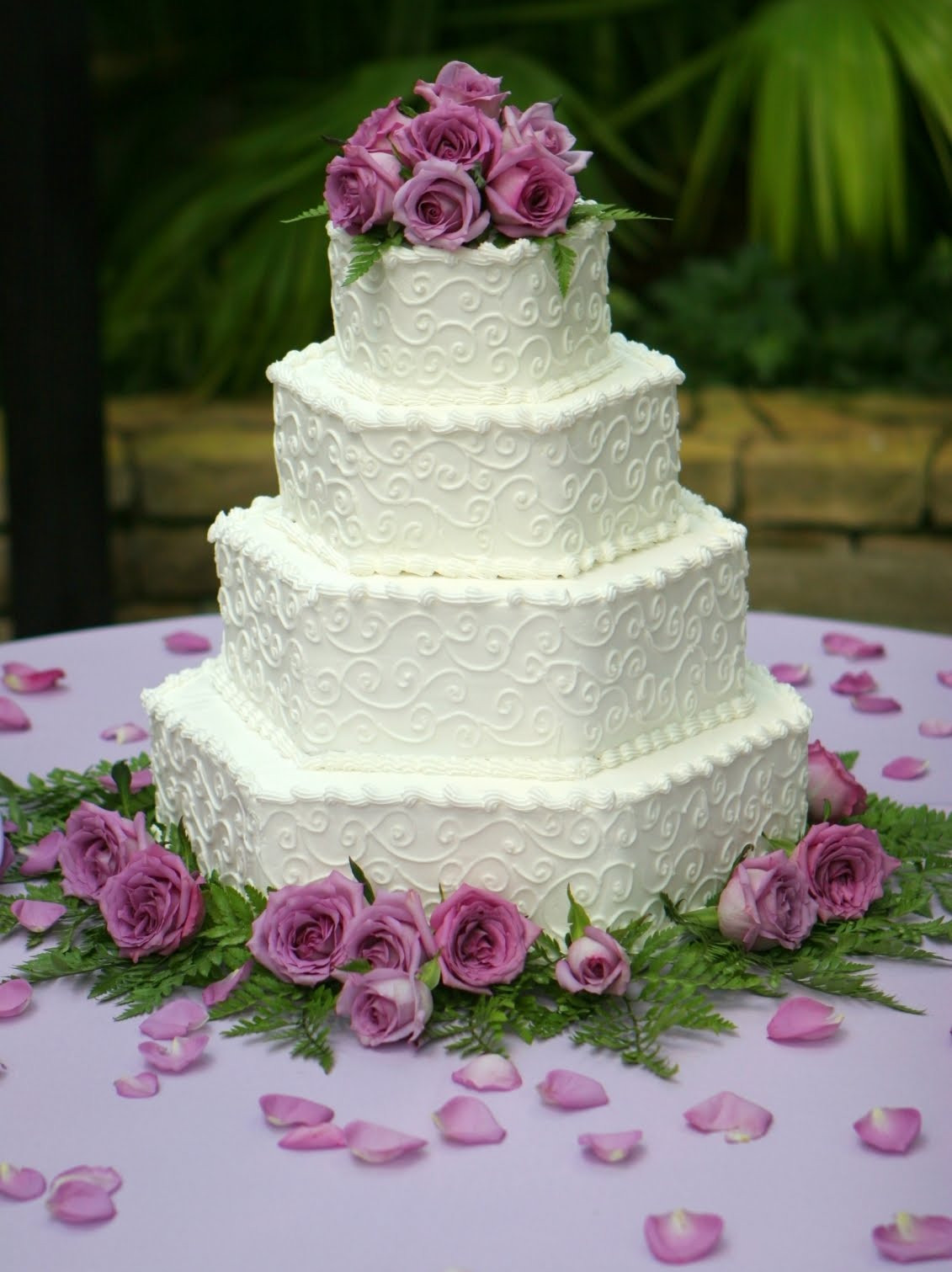 Costco Wedding Cakes Pictures
 When you purchase Costco bakery wedding cakes takes after