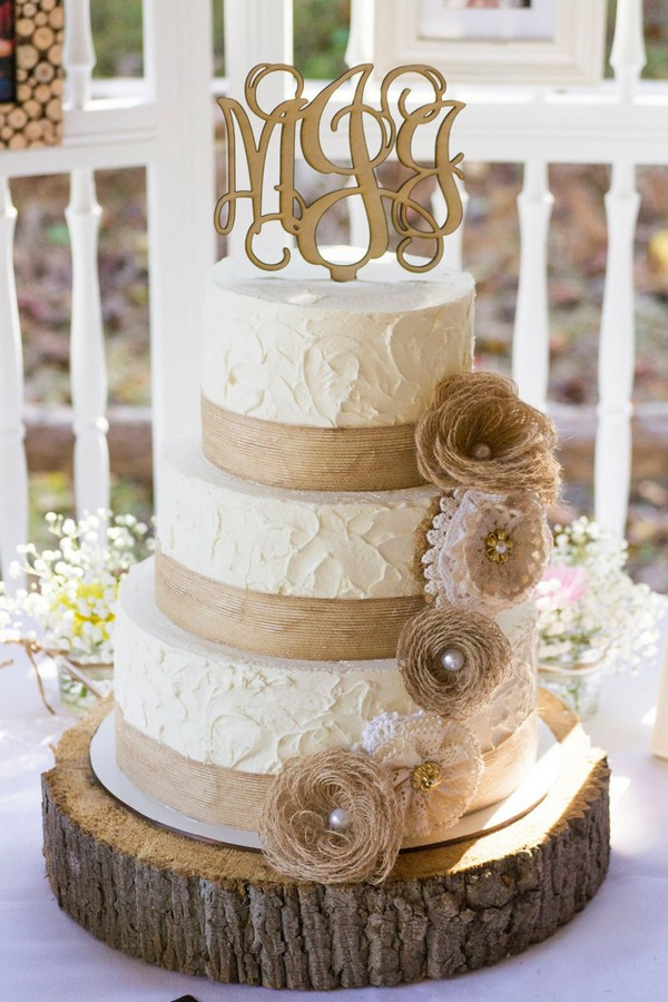 Country Wedding Cakes Ideas
 15 Rustic Lace and Burlap Wedding Ideas to Love