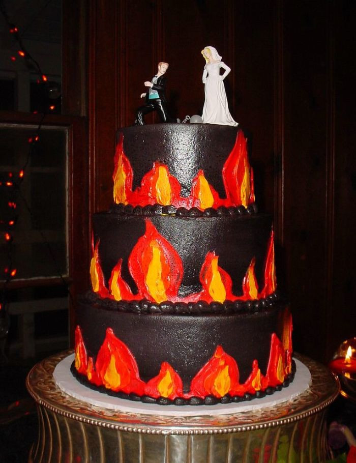 Crazy Wedding Cakes
 Divorce Cakes 30 pics