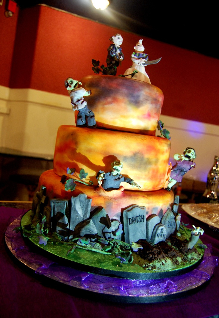 Creepy Wedding Cakes
 Scary Wedding Cakes Cake Ideas and Designs