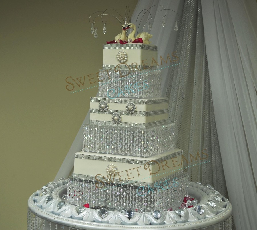 Crystal Cake Stands For Wedding Cakes
 Crystal Wedding Cake CakeCentral