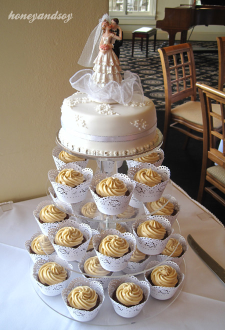 Cup Cake Wedding Cakes
 Sticky Date Wedding Cupcakes