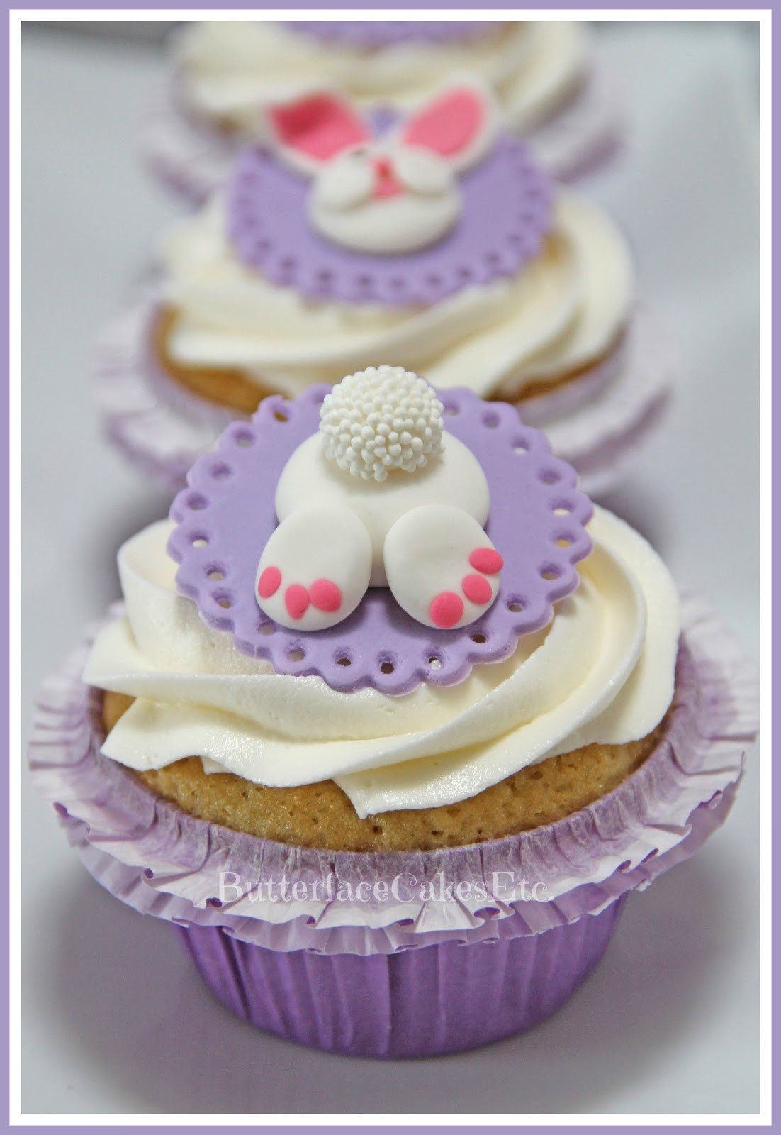 Cupcakes For Easter
 Butterface Cakes Easter Bunny Cupcake Toppers