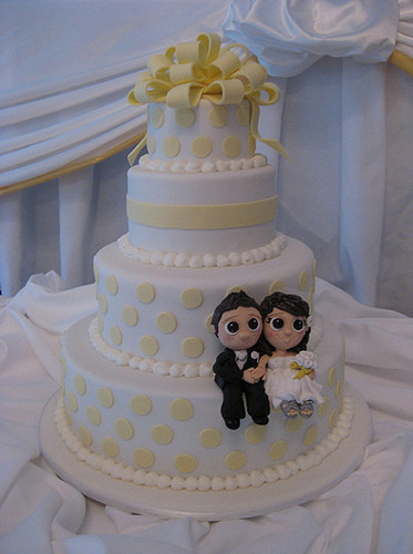 Cute Wedding Cakes
 Cute Wedding Cake Topper — Austin Wedding Blog