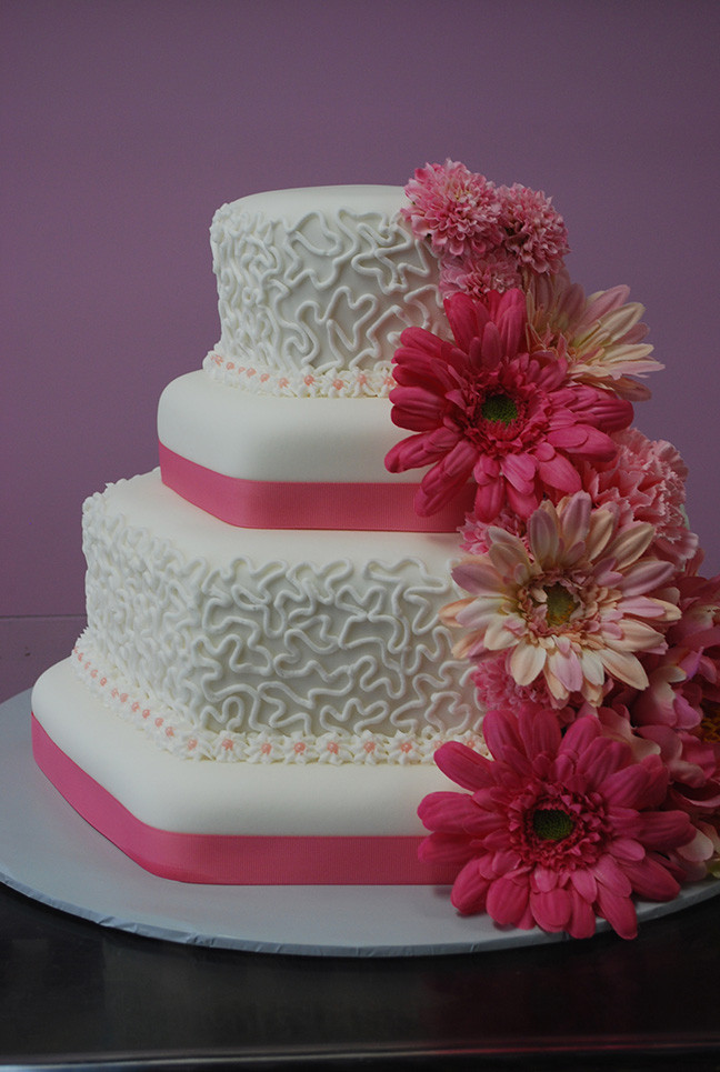 Daisy Wedding Cakes
 Cake Portfolio