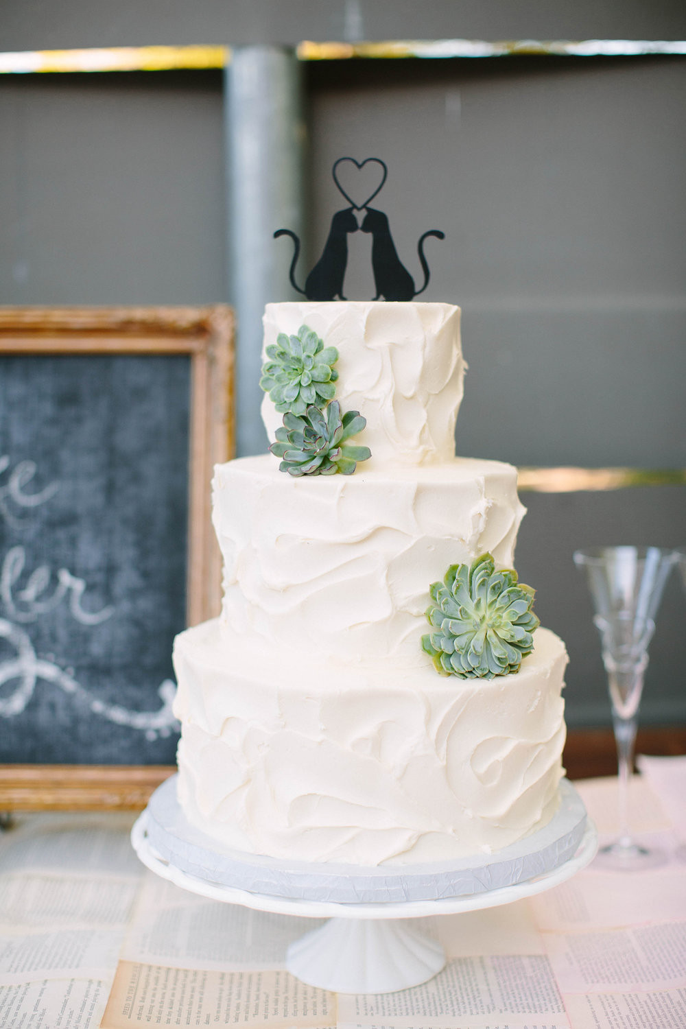 Dallas Wedding Cakes
 Sugar Bee Sweets Bakery • Dallas Fort Worth Wedding Cake